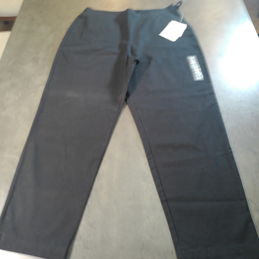 Liz Claiborne Black Women's Pants